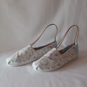 TOMS Venice Collection Rainbow Unicorn Classic Canvas Slip On Shoes Size 8 NWOB